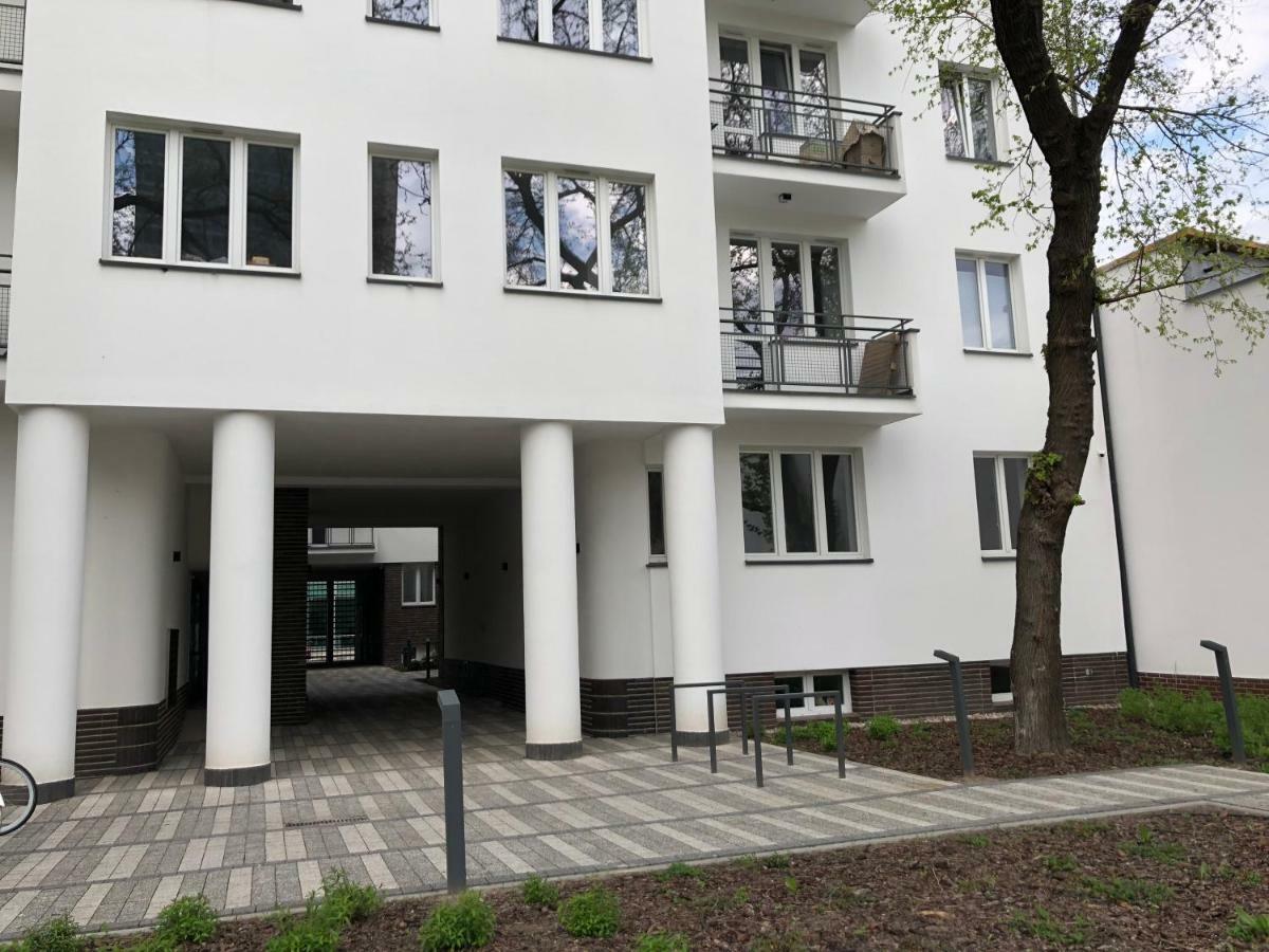 Clicktheflat The Warsaw Rising Museum Apartments Exteriér fotografie