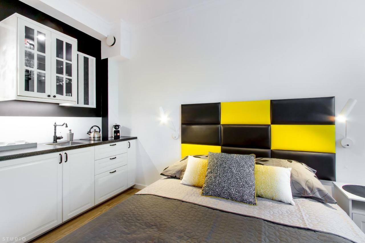 Clicktheflat The Warsaw Rising Museum Apartments Exteriér fotografie